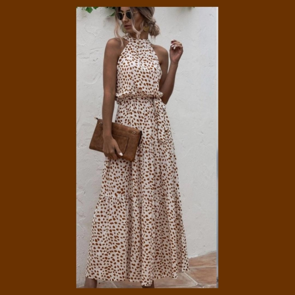 Kara and Kate animal print belted halter maxi dress size Medium